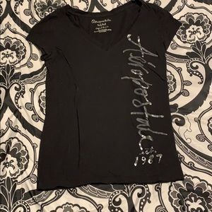 Aeropostale V-neck shirt size M/M